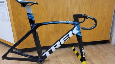 Рама 2022 Trek Madone SLR 6 серии 56 см - Изображение 1 из 4