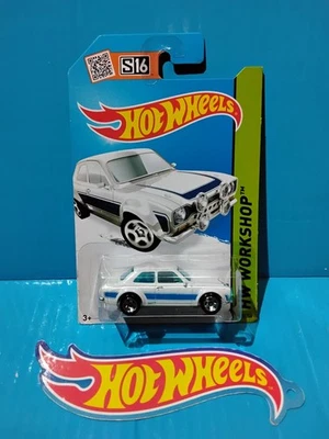 2015 HOT WHEELS NEW MODEL 70 FORD ESCORT RS1600 #221 WHITE BRITISH RALLY SPORTS - Image 1 of 4