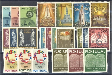 Portugal 1967 Complete Year Set MNH** 23 Values 19431 Cover