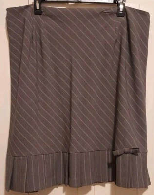 Женские плюс размер 20 Вт в тонкую полоску серый и розовый оборки кромки w/бант юбка длина до колена - Изображение 1 из 2