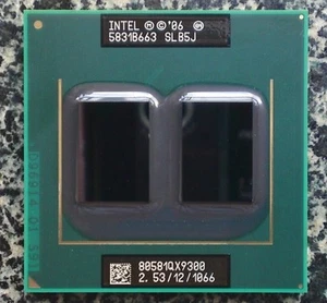 INTEL Core 2 Extreme QX9300 SLB5J 2.53G/12M/1066 45W CPU AW80581ZH061003 - Picture 1 of 4