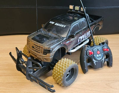 New Bright  Mud Slinger RC ferngesteuertes Auto Ford F-150 - Bild 1 von 4