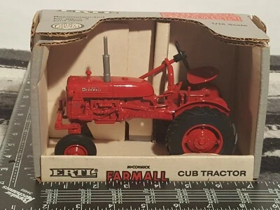 Ertl McCormick Farmall Cub 1/16 die-cast farm tractor replica collectible - Image 1 of 4