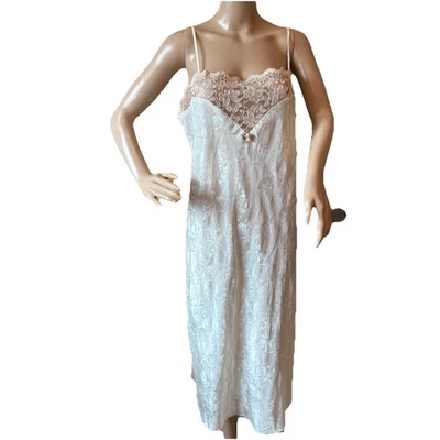 Винтажная ночная рубашка California Dynasty платье-комбинезон L цветочный атлас кружевная кокетка - Изображение 1 из 4