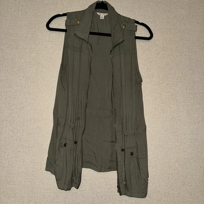 Chaleco Cato Verde, Talla M, Buen Estado, Nunca Usado, Sin Etiquetas, Verde Militar Foto 1 de 3