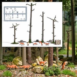 5 foxes in different positions (4 tree trunks included) HO/OO Gauge - Busch 7988 - Bild 1 von 2