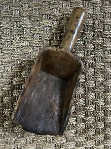 ANTIQUE wooden hand carved dug out grain scoop - Picture 1 of 11