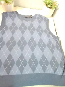Saddlebred Men's Blue Argyle Vest Size L Preppy Work Business or Casual - Picture 1 of 5