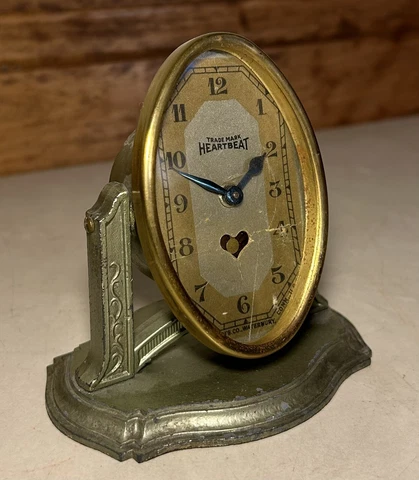 Lux Art Deco Metal Trademark Hertbeat Novelty Desk Mantel Table Shelf Clock Cover