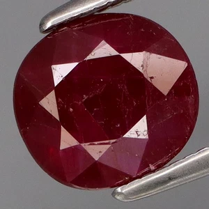 2.06Ct.UNHEATED! Precious Gem&Best Color Top Red Ruby Winza,Tanzania - Picture 1 of 4