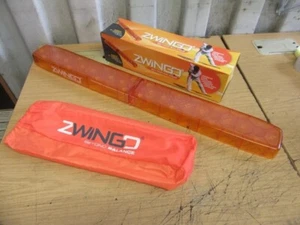 ZWINGO CRICKET BAT BALL TRAINING BEYOND BALANCE AID RRP £86,,,,,,,, BRAND NEW - Picture 1 of 2