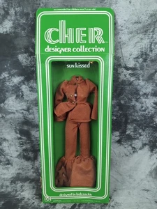 Muñeca Mego Cher Traje Besado por el Sol Bob Mackie Nuevo Antiguo Stock en Caja De Colección 1976 - Imagen 1 de 19