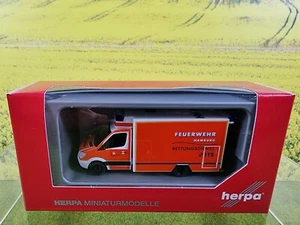 1:87 Herpa 048125 Mercedes Benz Sprinter 06 RTW vigili del fuoco Amburgo IMBALLO ORIGINALE/T01 - Foto 1 di 1