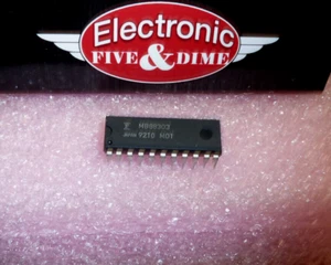 MB88303 FUJI 160879 TV DISPLAY CONTROLLER - Picture 1 of 1