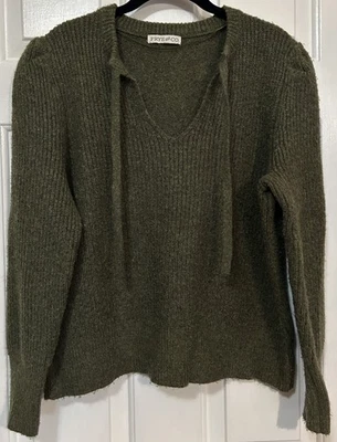 Frye And Co. 女式中号橄榄绿色罗纹领带 V 领毛衣袖口 — 第 1/4 张图片