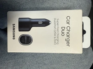 Samsung 45W Dual Port Fast Car Charger - Photo 1 sur 3