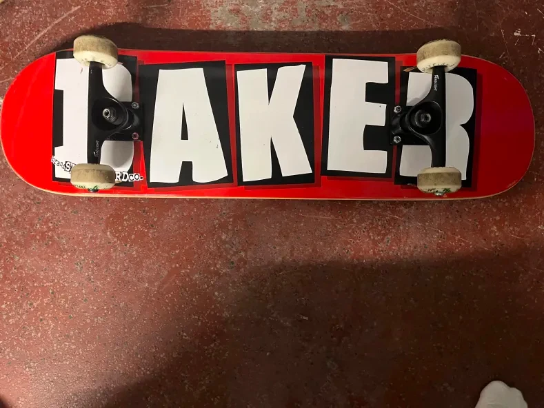 BAKER MONOPATÍN COMPLETO Foto 1 de 4