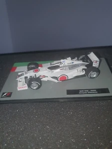 FORMULA 1 F1 AUTO COLLECTION SCALA 1/43 - BAR 002 - J. Villeneuve -Teca Box - Foto 1 di 5