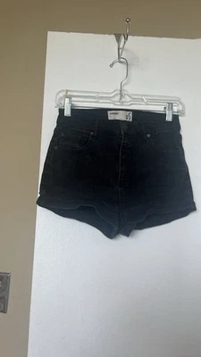 Pantalones cortos para mujer talla 5 marca Garage negros Foto 1 de 3