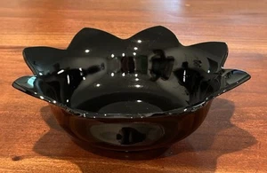 Vintage Fenton Black Amethyst Glass Lotus Flower Bowl 9" Diameter 1930s - Picture 1 of 5