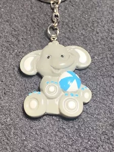 Baby Elephant Keychain Keyring With Blue & White Ball - Bild 1 von 9