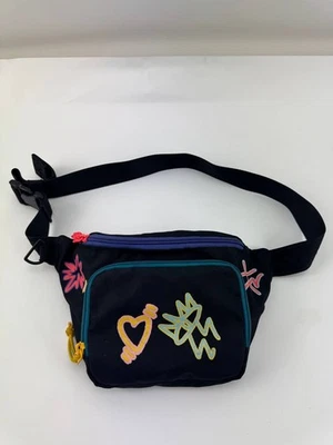 Paquete de cintura deportiva Adidas Pride - negro Foto 1 de 4