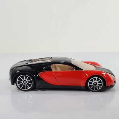 Hot Wheels Bugatti Veyron Black/Red 2003 #30 First Edition #18/42 Loose (B) - Image 1 of 4