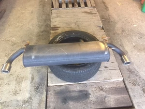 Freelander 2 rear exhaust with twin outlets & tailpipe finishers genuine item - Picture 1 of 4