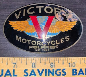 Polaris Victory Motorcyles Emblem - Bild 1 von 3