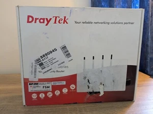 Draytek Vigor 2926 Router *Brand New - But Missing Power Cable* - Afbeelding 1 van 6
