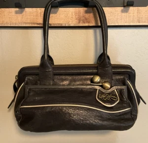 Betsey Johnson Rare Vintage KissLock Black Leather Shoulder Bag - Picture 1 of 10