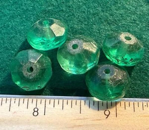 (5) Original Green Faceted Russian Glass Indian Trade Beads Fur Trade Era 1700's - Picture 1 of 3