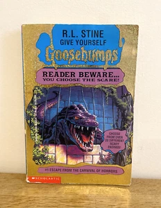 Goosebumps Give Yourself Book #1 R.L Stine - 'Escape From The Carnival' (1995) - Picture 1 of 11
