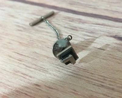 Pin de corbata vintage tono plata piedra negra tietack Foto 1 de 4