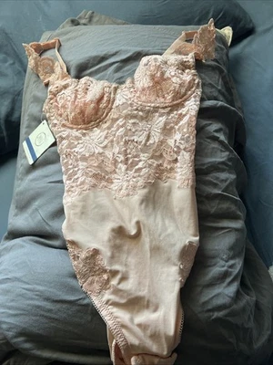 Traje corporal de encaje coral La Perla para mujer talla extra pequeño vintage nuevo con etiquetas Foto 1 de 3