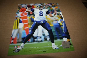 ST. LOUIS RAMS SAM BRADFORD UNSIGNED 8X10 PHOTO POSE 2 - Picture 1 of 1
