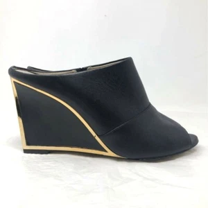 Louise et Cie Womens Monika Sandals Black Peep Toe Wedge Leather Slip Ons 9.5 M - Picture 1 of 10