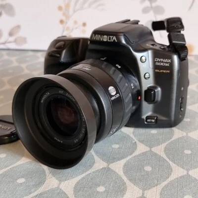Minolta Dynax 500si Super 35mm SLR Camera & 35-70mm Lens AF Auto Focus Film 35mm - Image 1 of 4