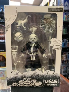 Usagi Yojimbo Black & White (TMNT Ninja Turtles Cartoon, NECA) SEALED - Picture 1 of 4