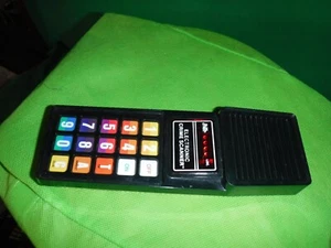 1979 Stop Thief Game Electronic Crime Scanner no back FOR PARTS DOES NOT WORK - Picture 1 of 4