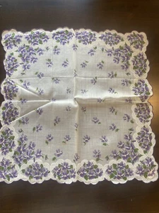 Hermoso pañuelo floral púrpura vintage - Imagen 1 de 2