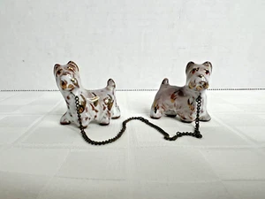 VTG Unique Porcelain Chained Terrier/Scottie Dog White w/Gold Figurines RARE (Z1 - Picture 1 of 13