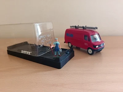 SOLIDO/VEREM 1/50 : FOURGON MERCEDES BENZ 407D  CIRQUE GRUSS EN BOITE D'ORIGINE. - Photo 1/4