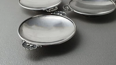 Juego de 3 platos de caviar de plata vintage Georg Jensen. Foto 1 de 4