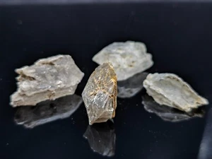 Cristal de yeso único. Piedras de Ucrania. 4 Piezas, 27g - Imagen 1 de 2