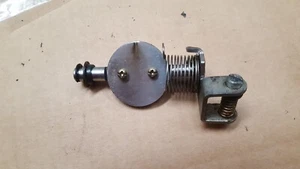 1980 1981 Yamaha XS850 right side carburetor #3 throttle shaft flap ASSY - Picture 1 of 5