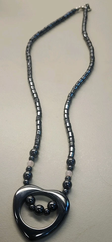 Vintage Hematite & Pink Glass Beads Open Heart Necklace 20" White Hook Closure - Image 1 of 3