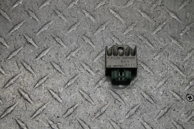 Yamaha TTR125E 2005 rectificador regulador de voltaje Foto 1 de 4