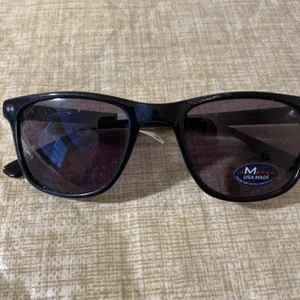 America USA Made Sunglasses MU405 Black Tortoise Square Frames 52. 21. 140 mm - Picture 1 of 4