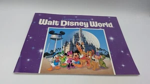 Vintage Walt Disney World A Pictorial Souvenir Paperback Booklet 1990s - Picture 1 of 7